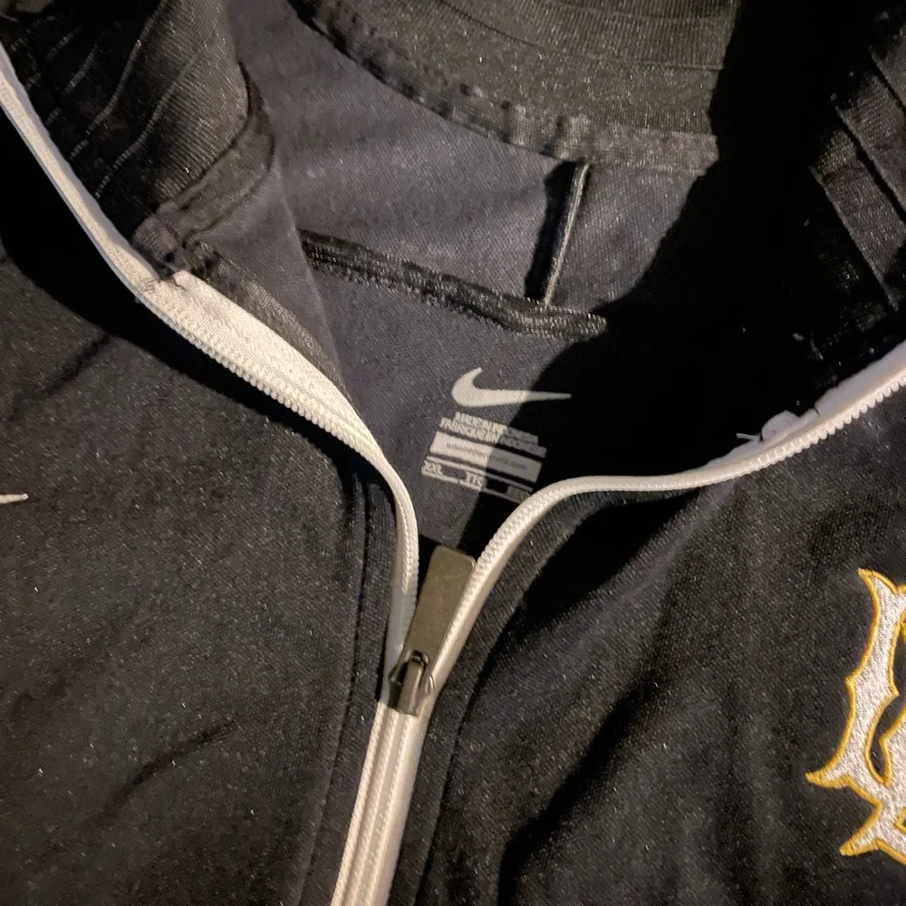 nike long beach state zip up jacket size XXL - Picture 2 of 3